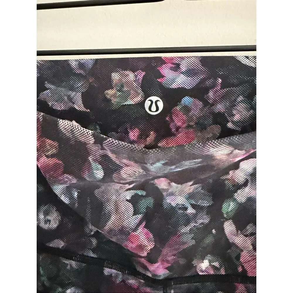 Lululemon Wunder Under Crop High-Rise, Size 14, Roll Down Scallop Full-On Luxtre